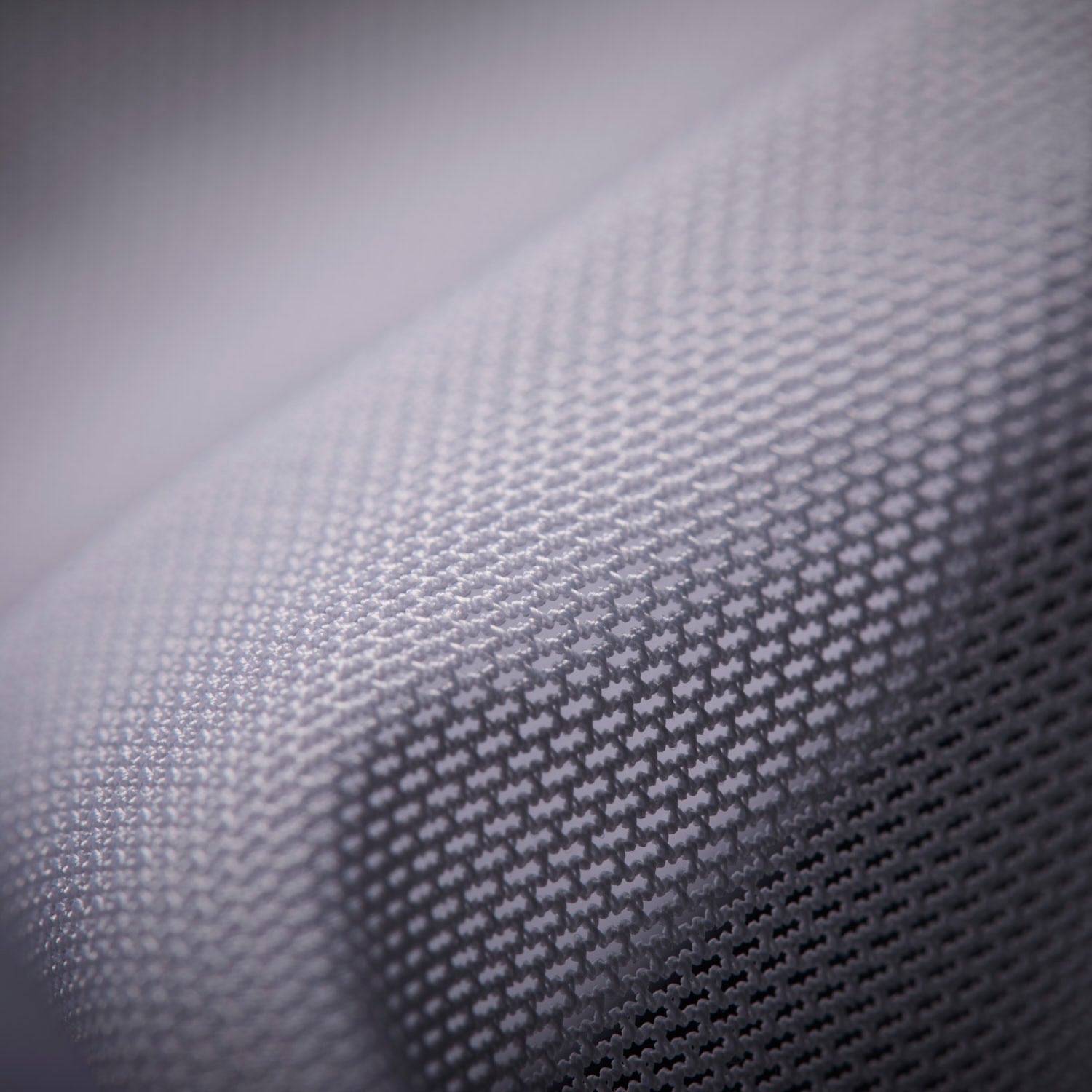 Ezmar-Midweight-Soft-Graa-Geoff-Anderson-Closeup-4.jpg