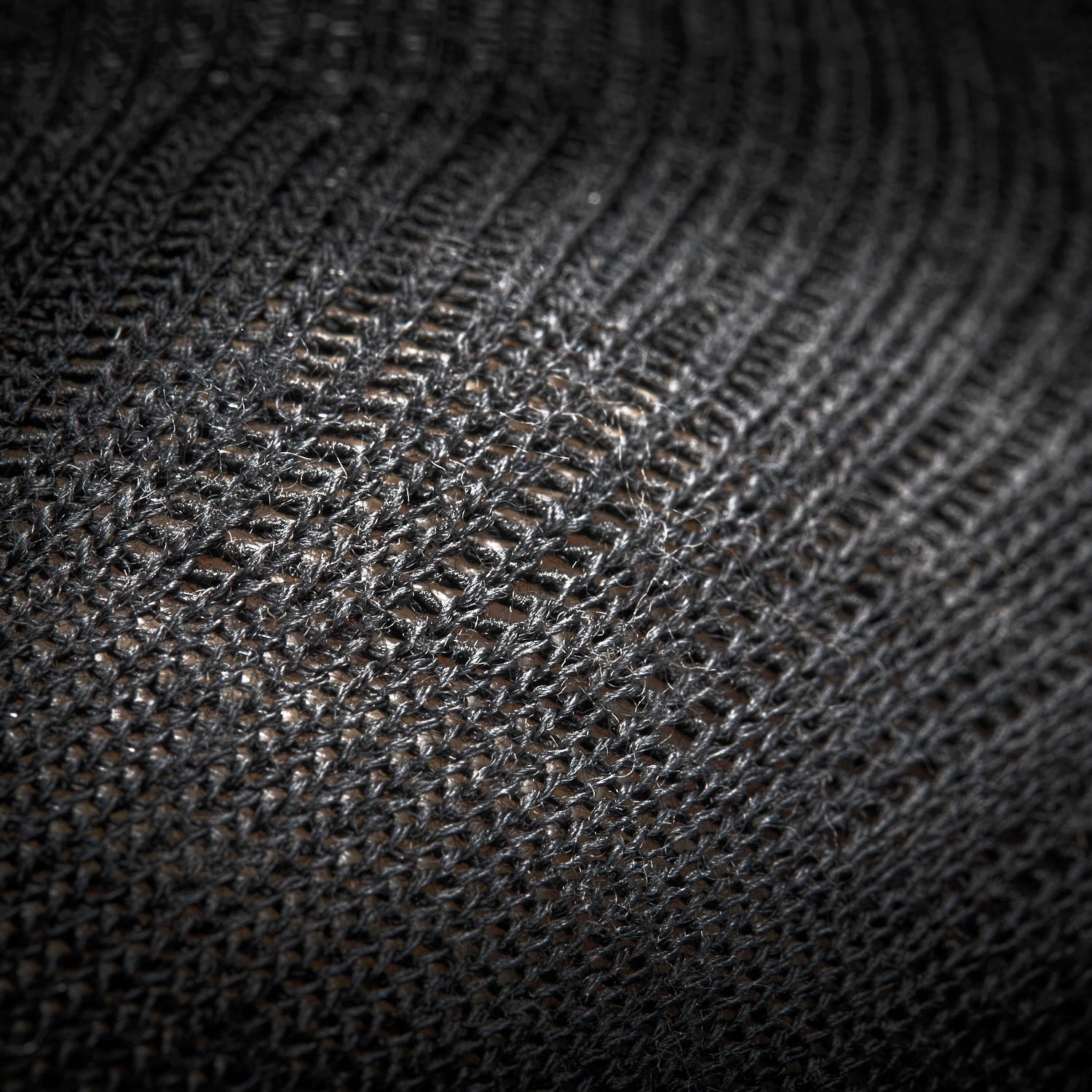 wizwool-merino-sokker-LightWeight-geoff-anderson-closeup-4.jpg