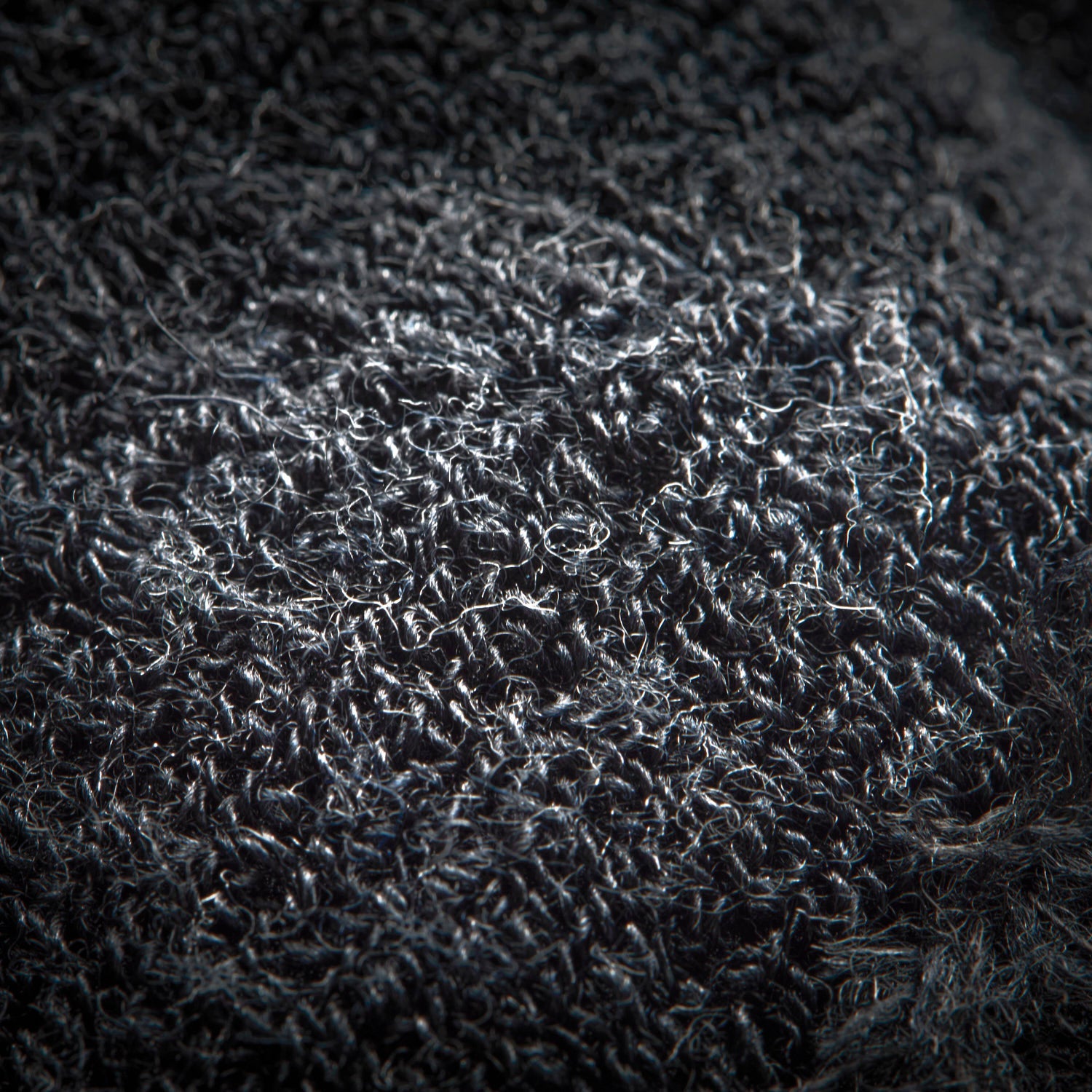 wizwool-merino-sokker-MidWeight-geoff-anderson-closeup-6.jpg